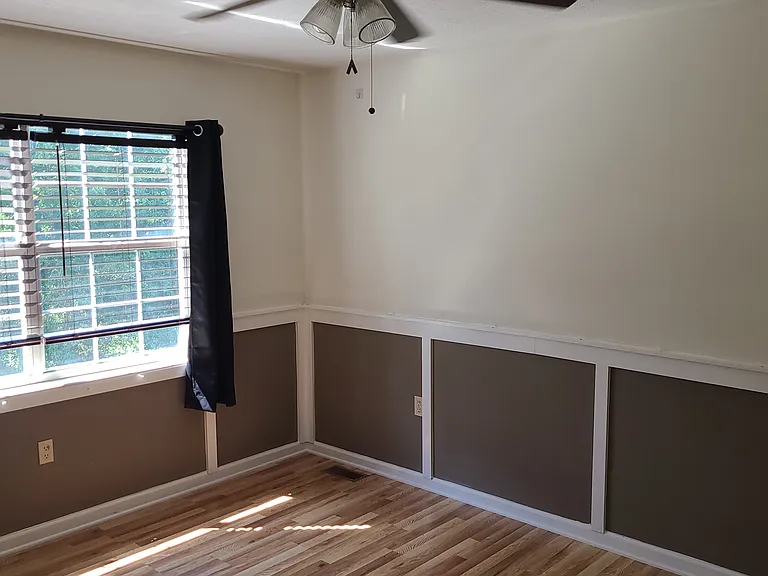 1526 Old Oak Ln — Photo 17