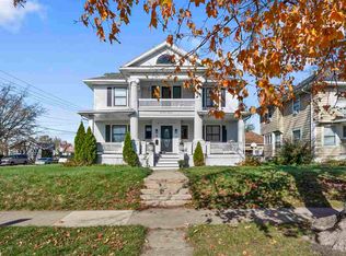 1700 Grande Ave SE, Cedar Rapids, IA 52403