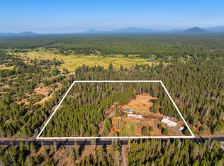 54461 Huntington Rd, Bend, OR 97707
