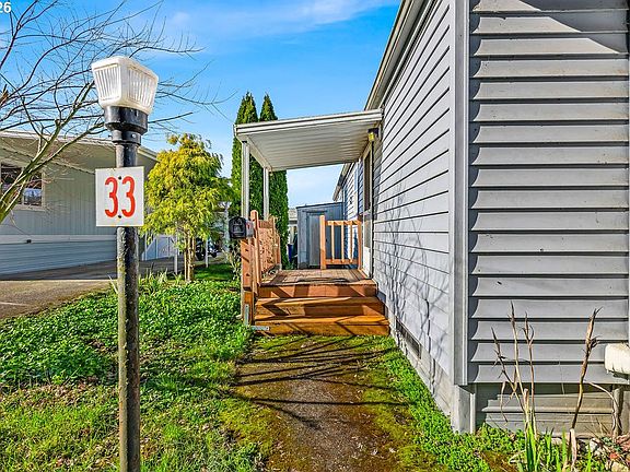 5th image of 18830 S Highway 99e #33