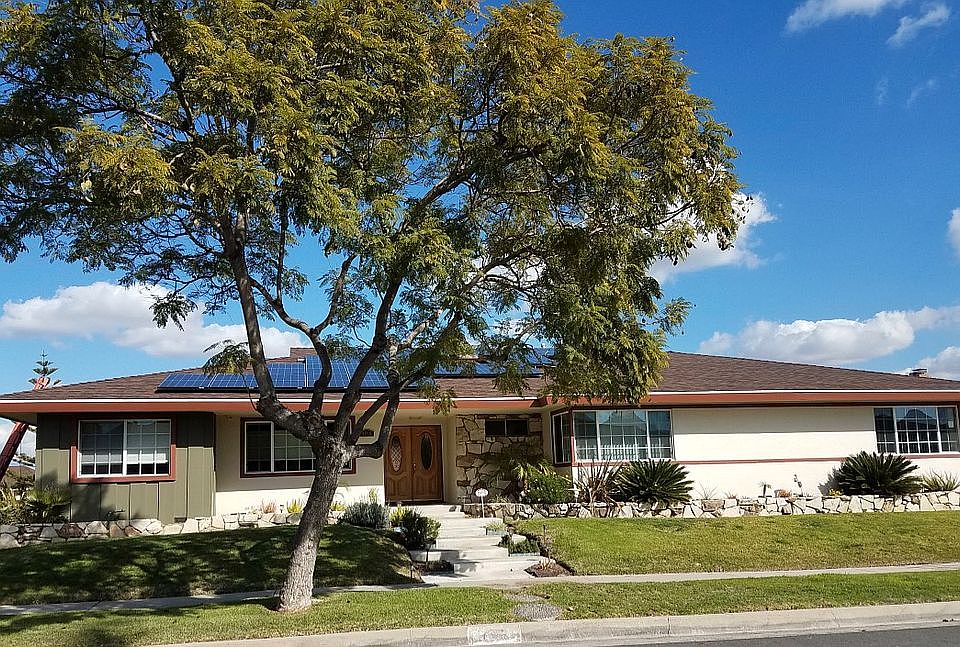 1st image of 4804 Parkglen Ave