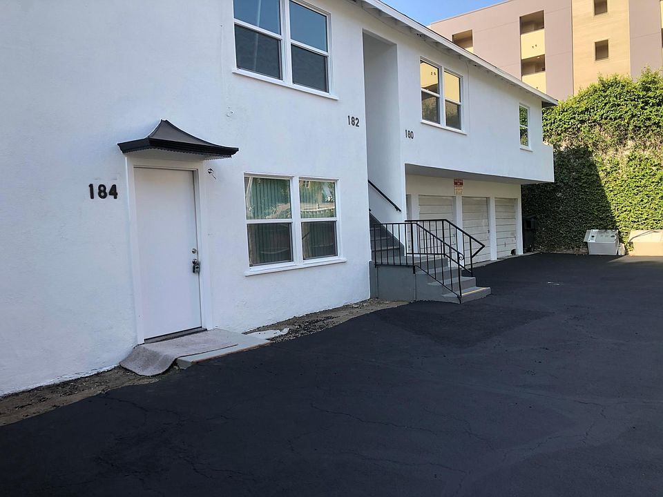 1st image of 182 N Oak Knoll Ave
