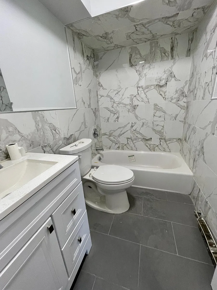 Photo 2 of 7 - 3142 Morley Ave #1 - Staten Island, NY Building Photo - 3142 Morley Ave #1