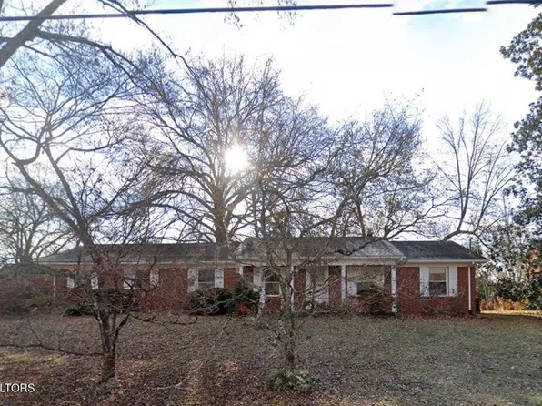 4900 Macrama Ln, Powell, TN 37849