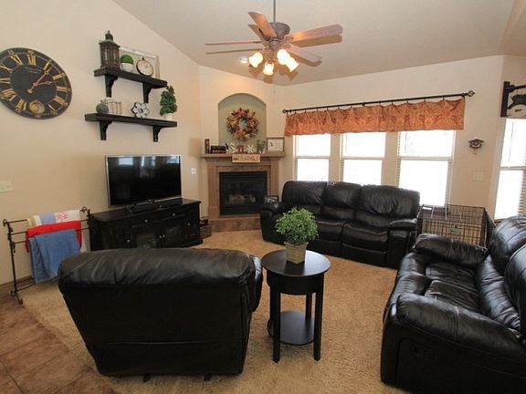 3rd image of 5147 W Ashland Rose Dr