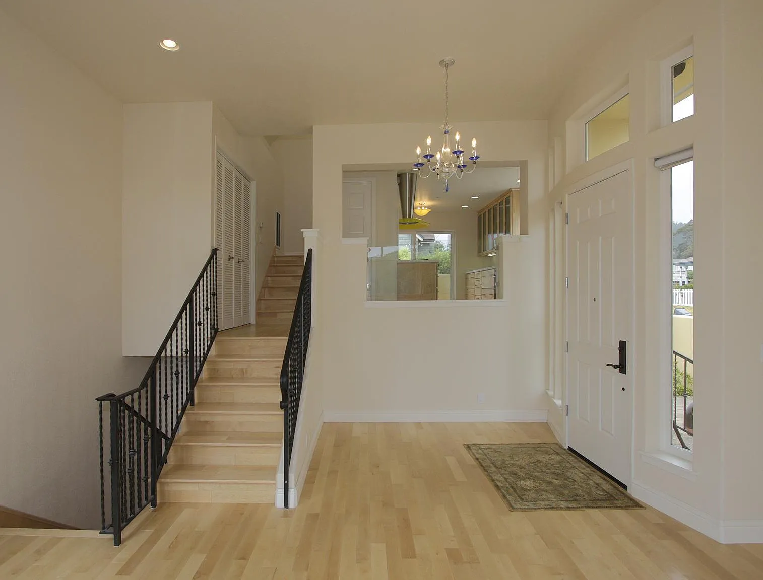 118 Alameda Ave — Photo 3