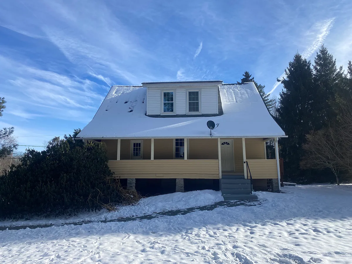 Building Photo - Frenchtown Rd