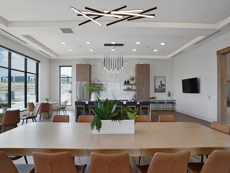 ICO Holbrook — Photo 9