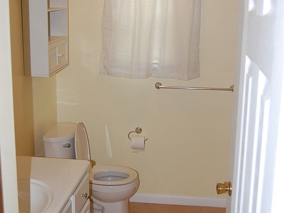 5th image of 146 Tallow Wood Dr