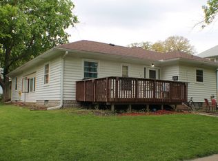 701 Grove Ave, Corning, IA 50841