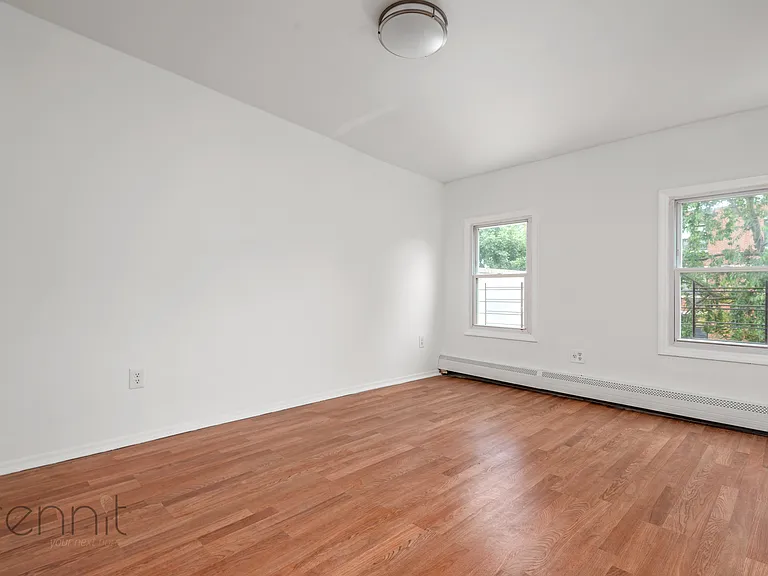 726 Lafayette Ave #4A — Photo 4