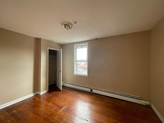 4th image of 352 Arch St Floor 4
