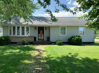 419 N 5th St, Abbotsford, WI 54405