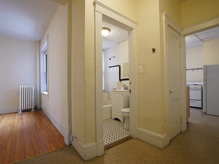 24 Royce Rd. — Photo 10