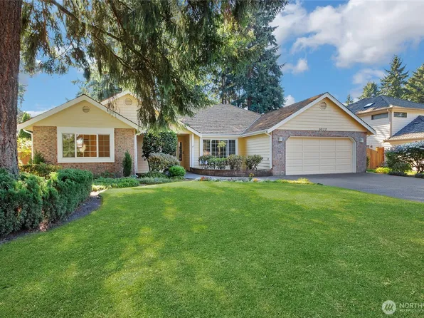 9022 166th Street E, Puyallup, WA 98375