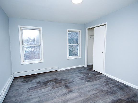 2nd image of 308 Broad St Floor 2