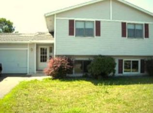 1312 11th Ave E, Shakopee, MN 55379