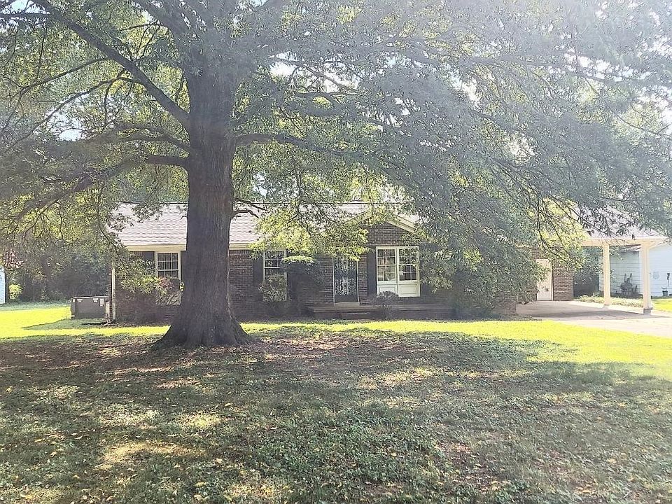 1st image of 9 David Dalton Dr