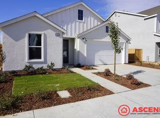3313 Cedar Valley Ln, Shafter, CA 93263