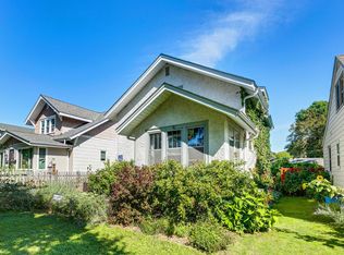 961 Hawthorne Ave E, Saint Paul, MN 55106