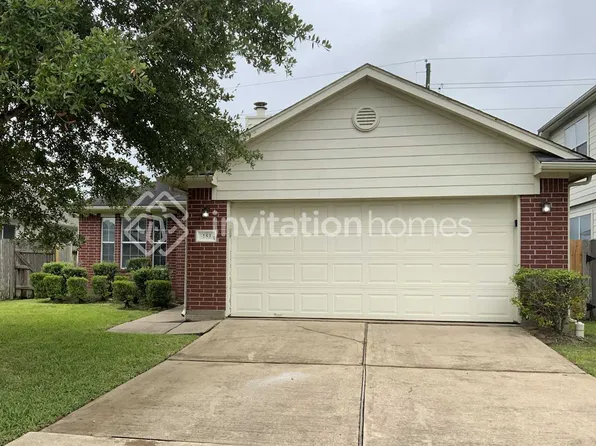 153 Rodeo Dr, Manvel, TX 77578