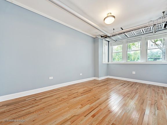2nd image of 2501 N Washtenaw Ave #Gdn