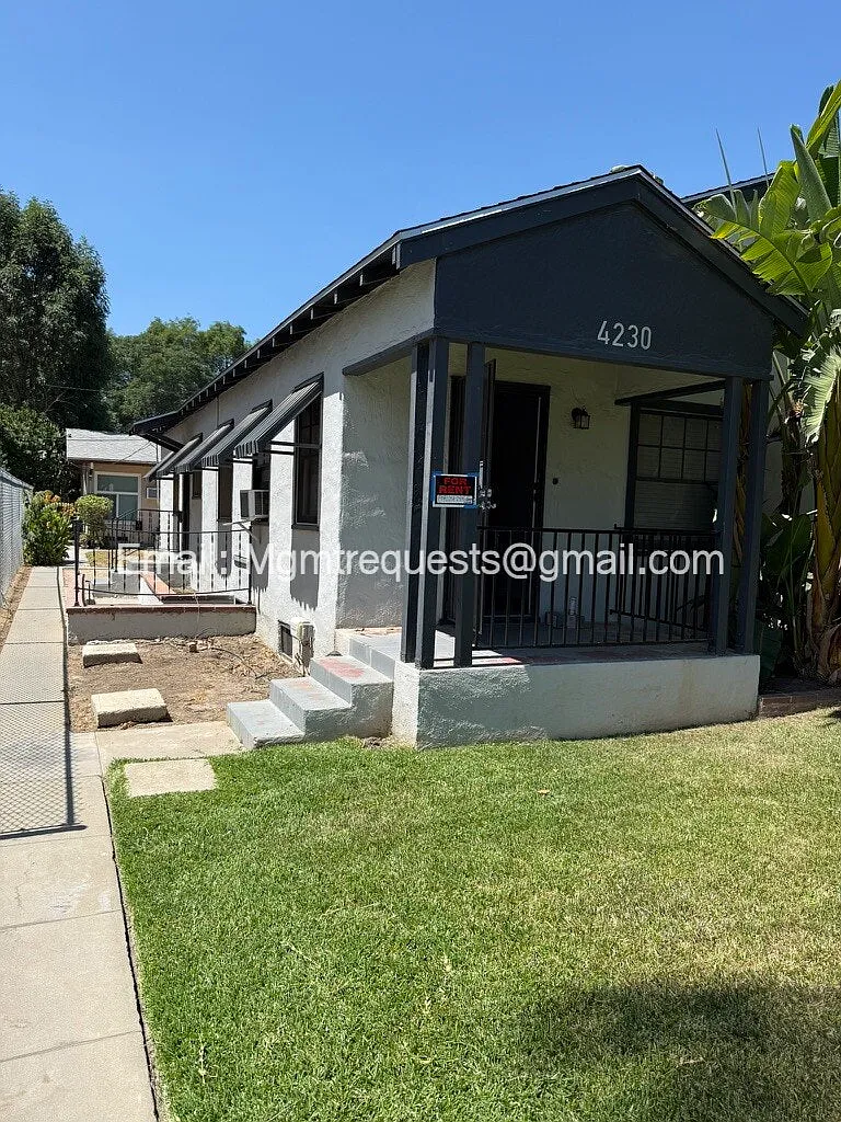4228 Tenth St, Unit 4230 — Photo 1