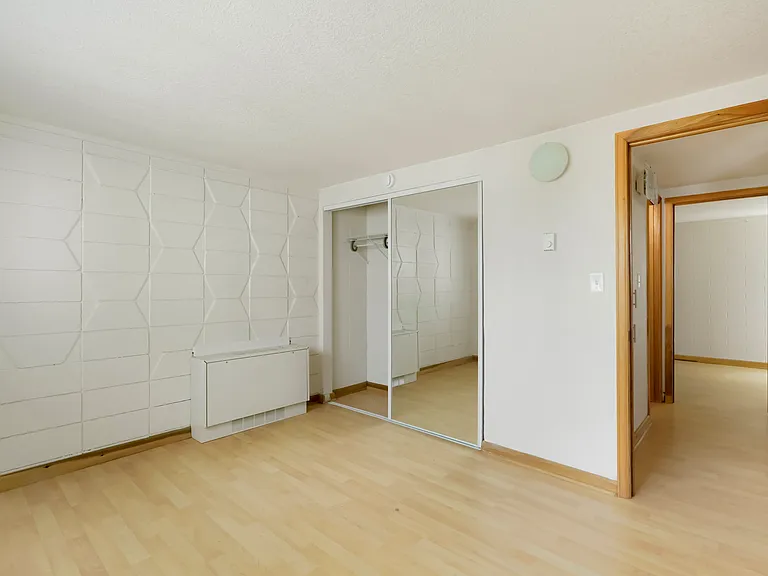 2860 W 32nd Ave — Photo 11
