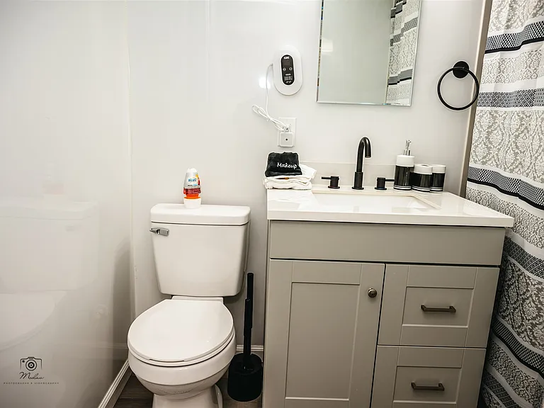 9848 Buncome Rd #2 — Photo 18