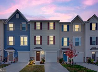 15 Continental Blvd, Sicklerville, NJ 08081