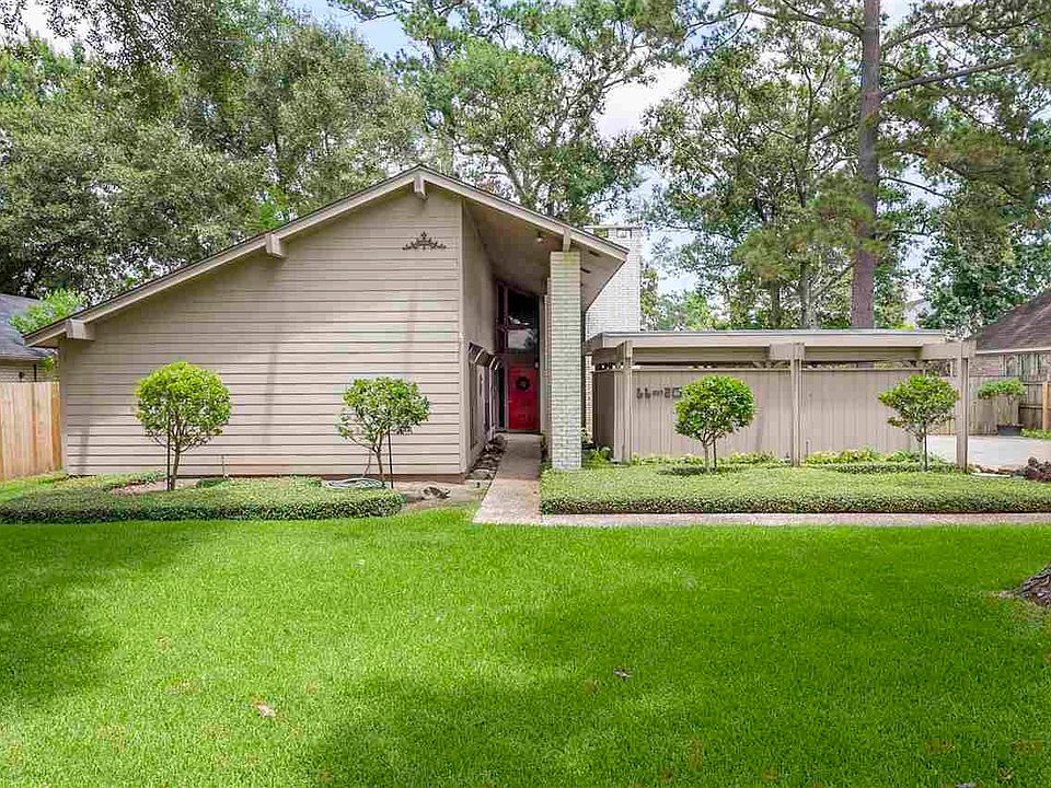 1st image of 1120 Ivy Ln
