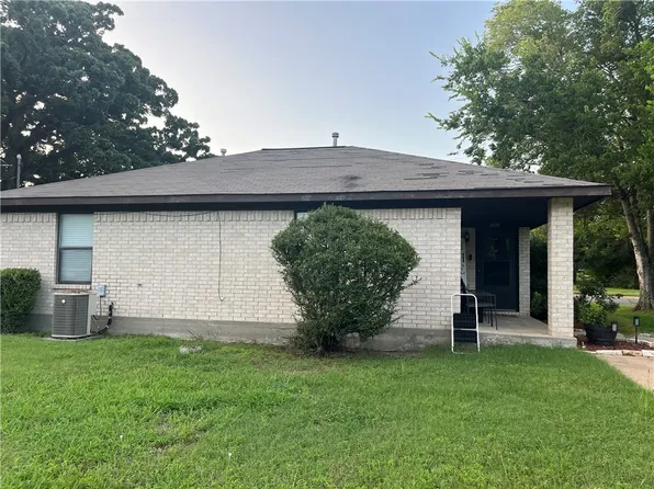 1006 Boulevard St, Bryan, TX 77803