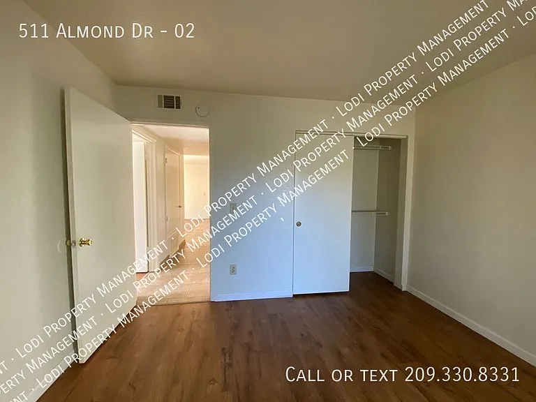 511 Almond Dr #2 — Photo 12