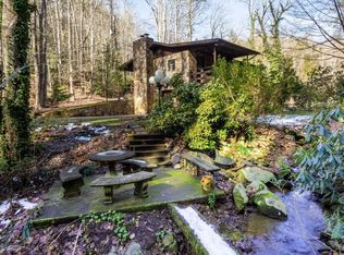 514 Butler Branch Rd, Gatlinburg, TN 37738