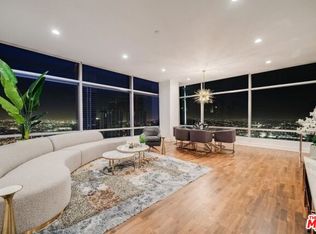 900 W Olympic Blvd UNIT 37A, Los Angeles, CA 90015