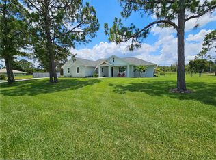 101 Huntley Ct, Lake Placid, FL 33852