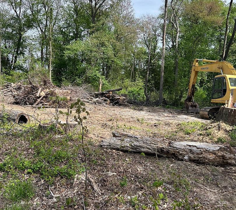 2nd image of 0 Cedar Beach Rd