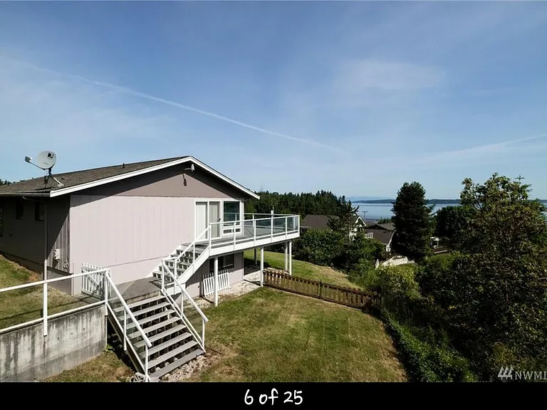 5448 Marian Dr NE — Photo 24