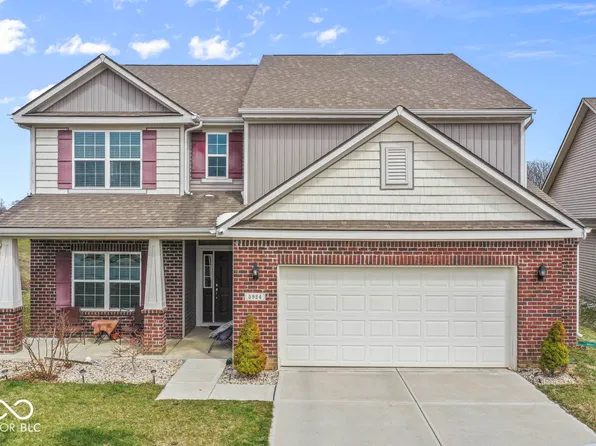 5924 Wintersweet Ln, Whitestown, IN 46075