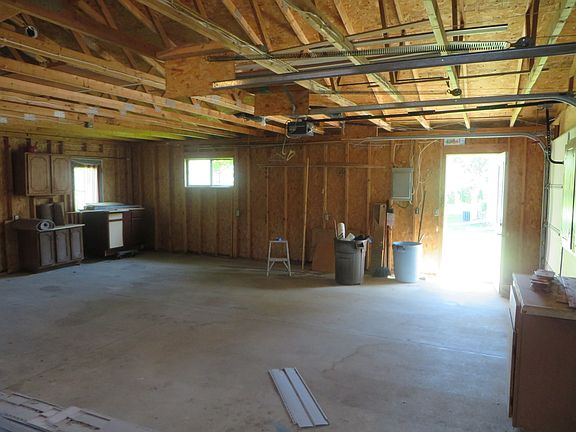 Garage side entry