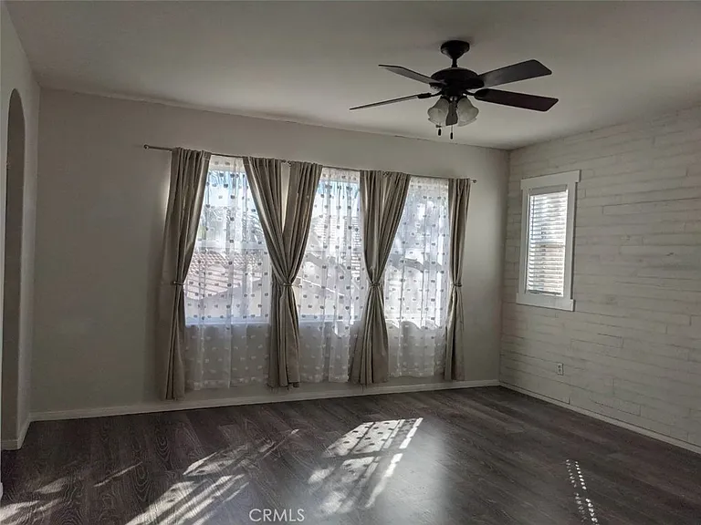40200 Bellevue Dr #40200 — Photo 11