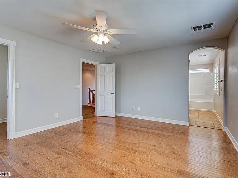 2677 Begonia Valley Ave — Photo 12