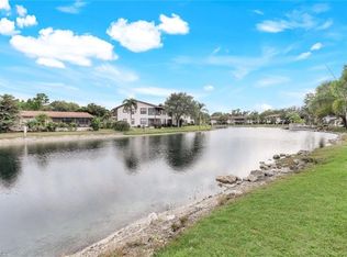 5229 Treetops DR #I, NAPLES, FL 34113
