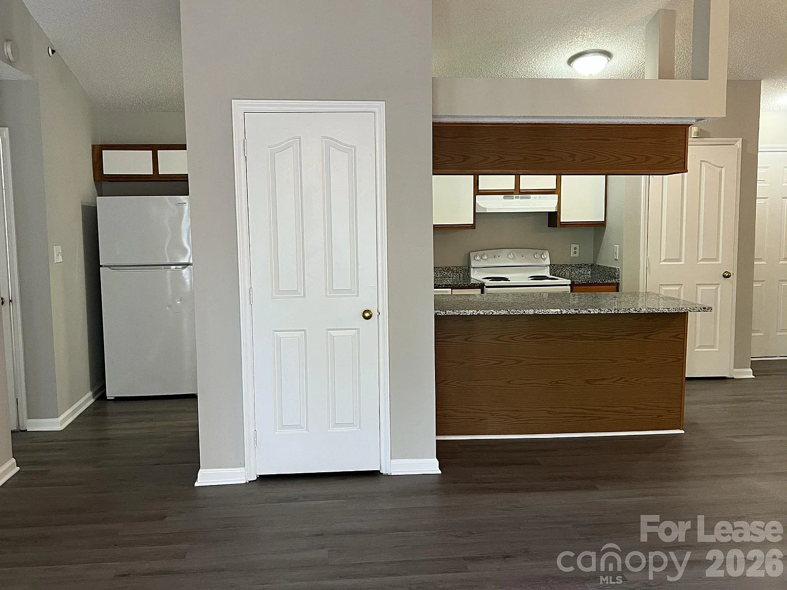 2 bed, 2.0 bath, $1,300 — Photo 1