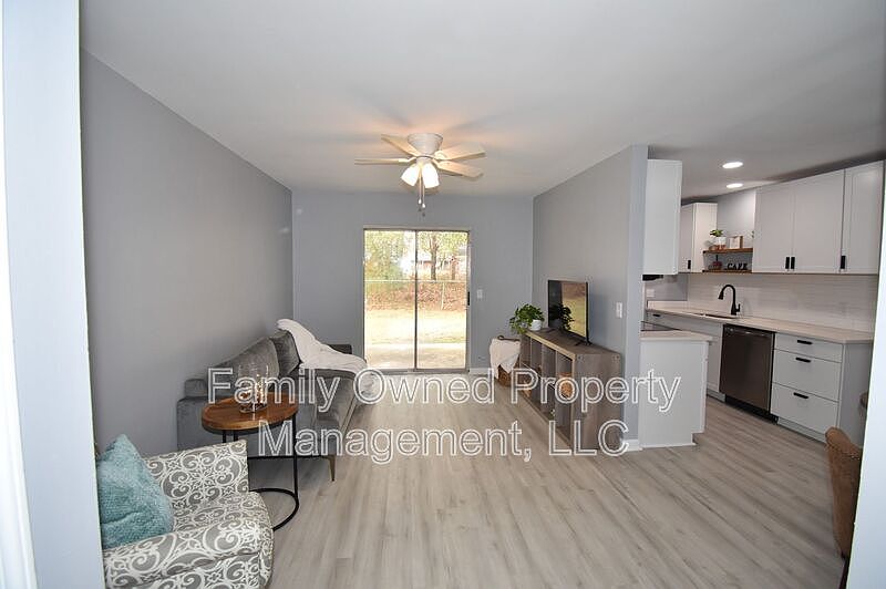 1st image of 113 Susan Dr Unit A