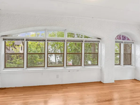 933 Spaight St APT 2, Madison, WI 53703