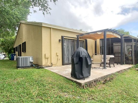 2nd image of 3642 NW 83rd Ln