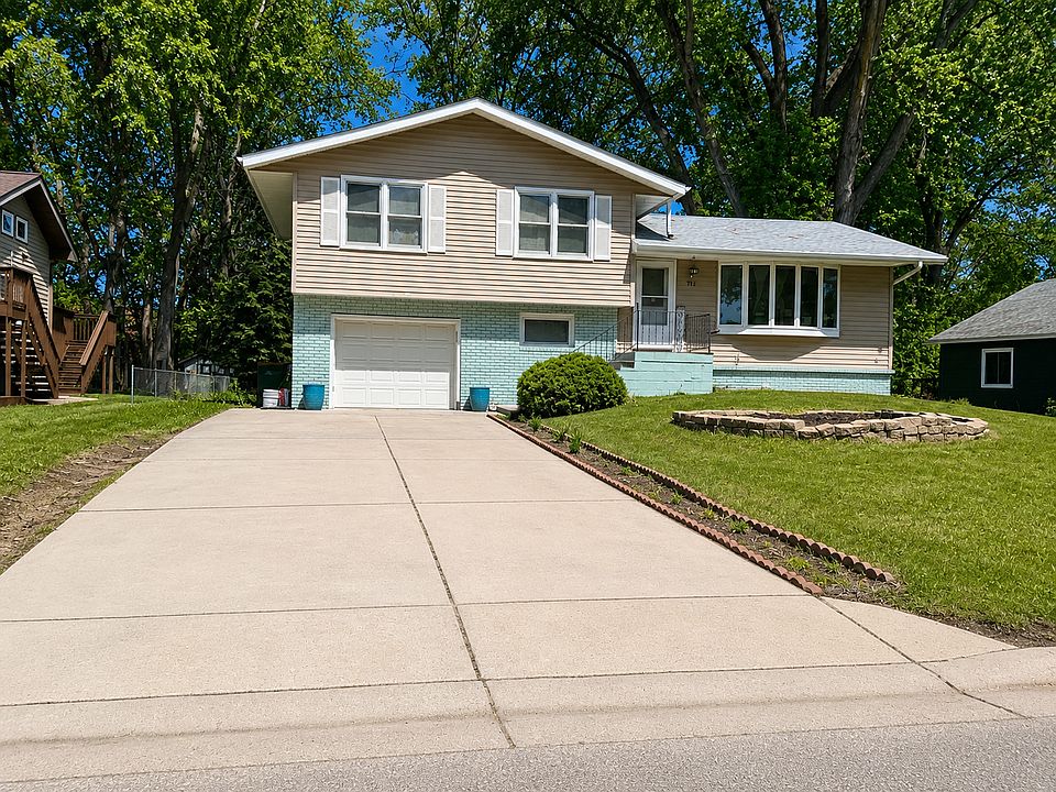 1st image of 787 Berwood Ave