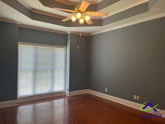 2nd image of 3175 Stinsonville Rd