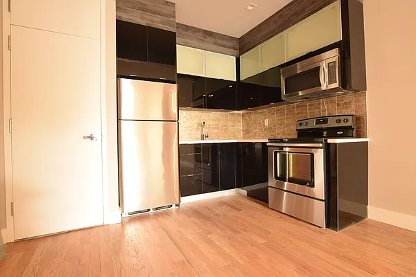 Rented by null | media 17